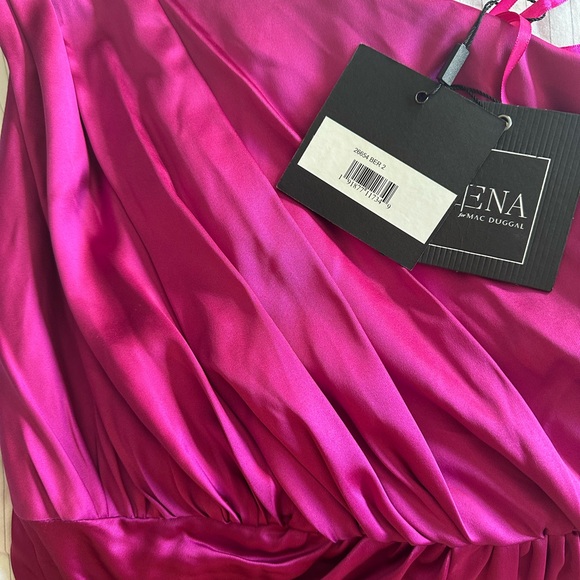 NWT MAC DUGGAL gown size 2 - Picture 6 of 7